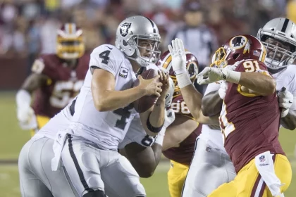 Derek Carr Oakland Raiders