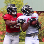 Deion Jones intercepting_a_pass_at_training_camp_2016