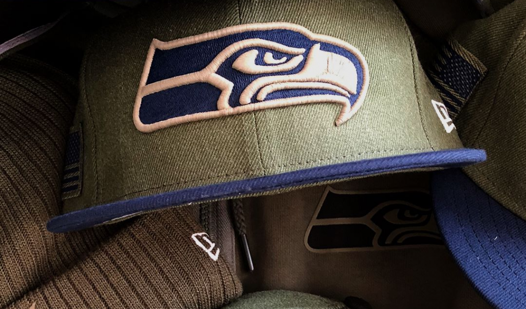 Glänze mit der Salute to Service Collection