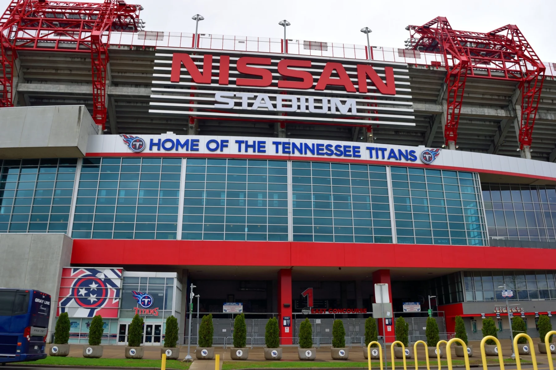 tennessee-titans-stadium