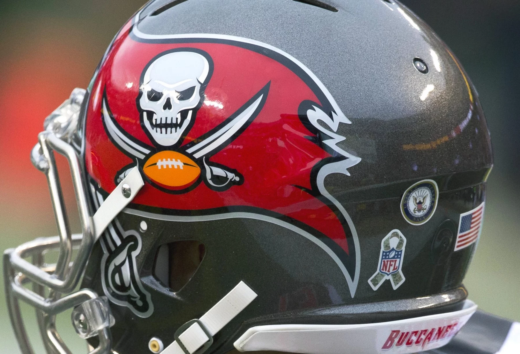 Tampa Bay Buccaneers Helm JPP