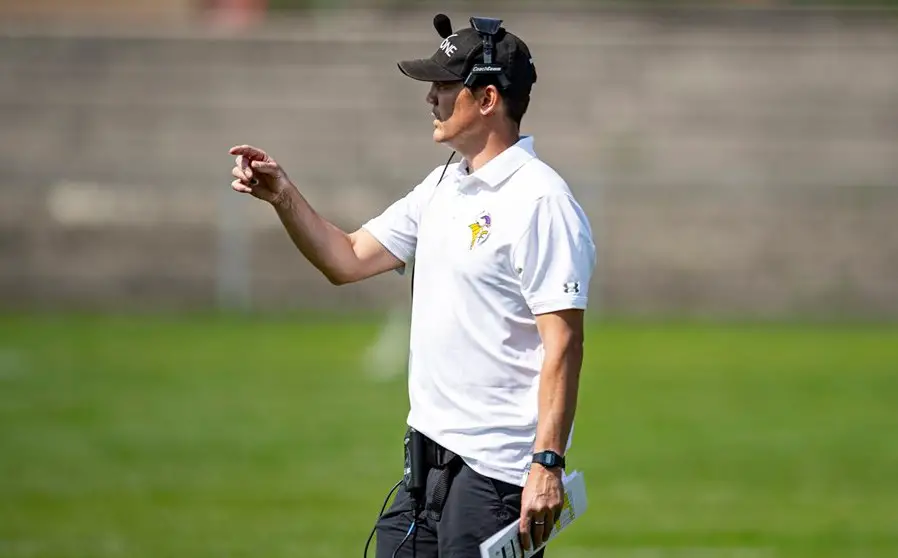 Vikings Head Coach Chris Calaycay fand nach den beiden letzten Siegen gegen Prag und Mödling lobende Worte für sein Team, weiß aber um die Gefährlichkeit des Gegners, der am Samstag nach Wien kommt.