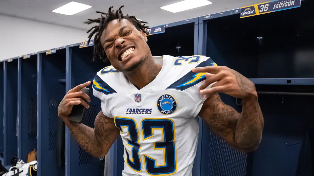 Derwin James