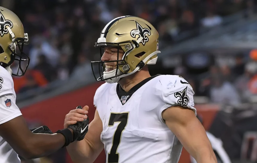 Quarterback Taysom Hill