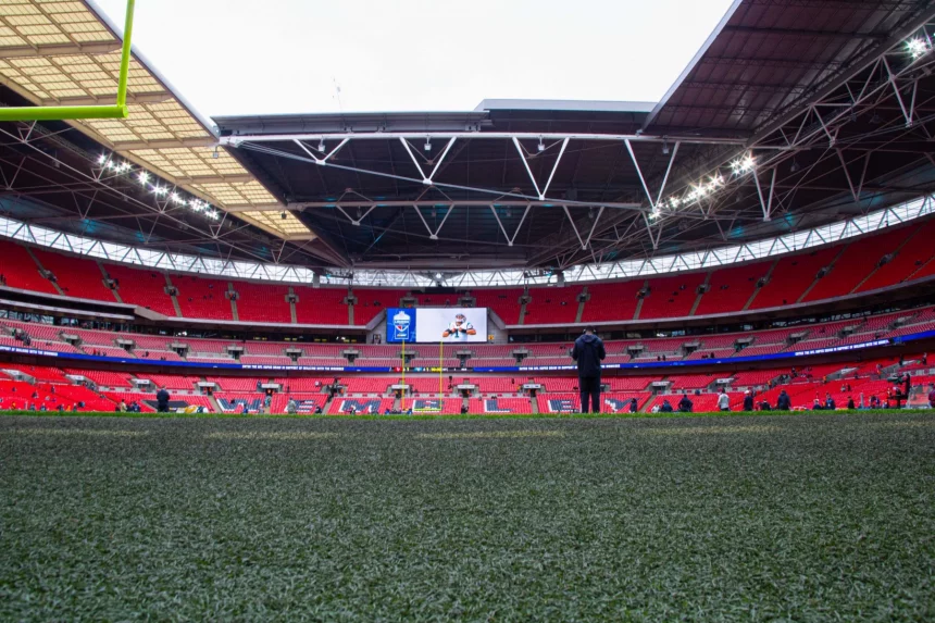Jacksonville Jaguars LONDON, ENG - NOVEMBER 03: A ground level view of the field at Wembley Stadium before the NFL, American Football Herren,