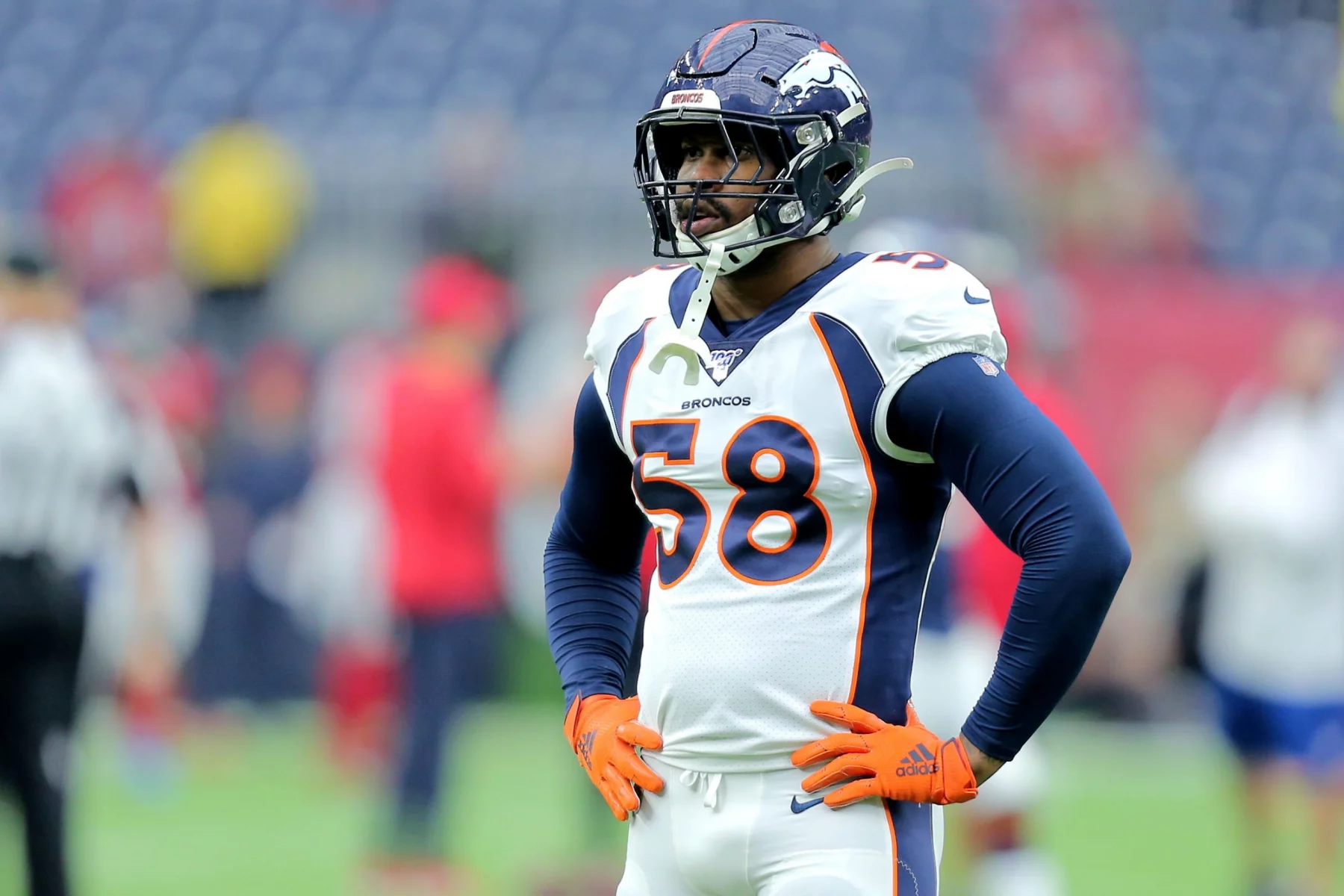 December 8, 2019, Houston, Texas, U.S: Denver Broncos linebacker Von Miller (58) prior to the NFL, American Football Her