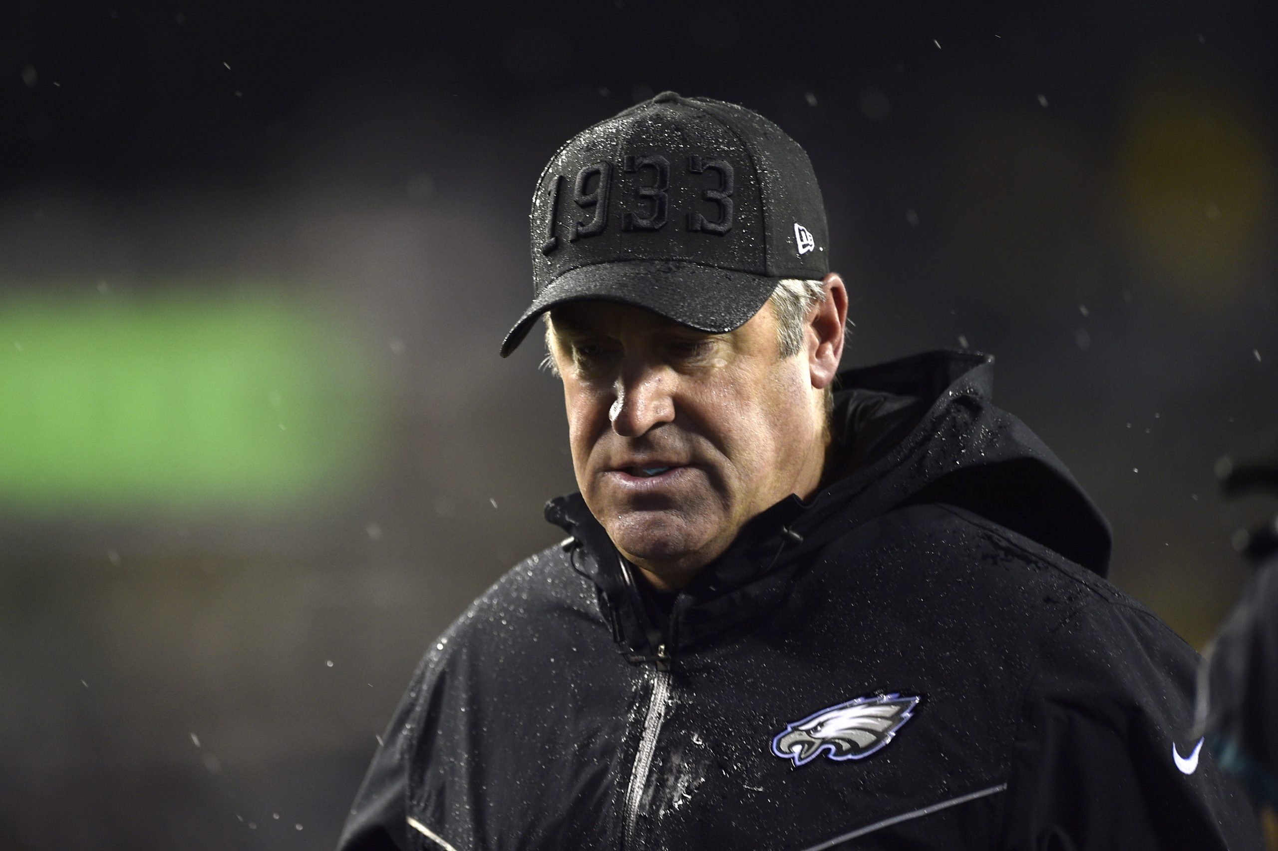 Philadelphia Eagles head coach Doug Pederson walks off the field during the first half against the New York Giants at L