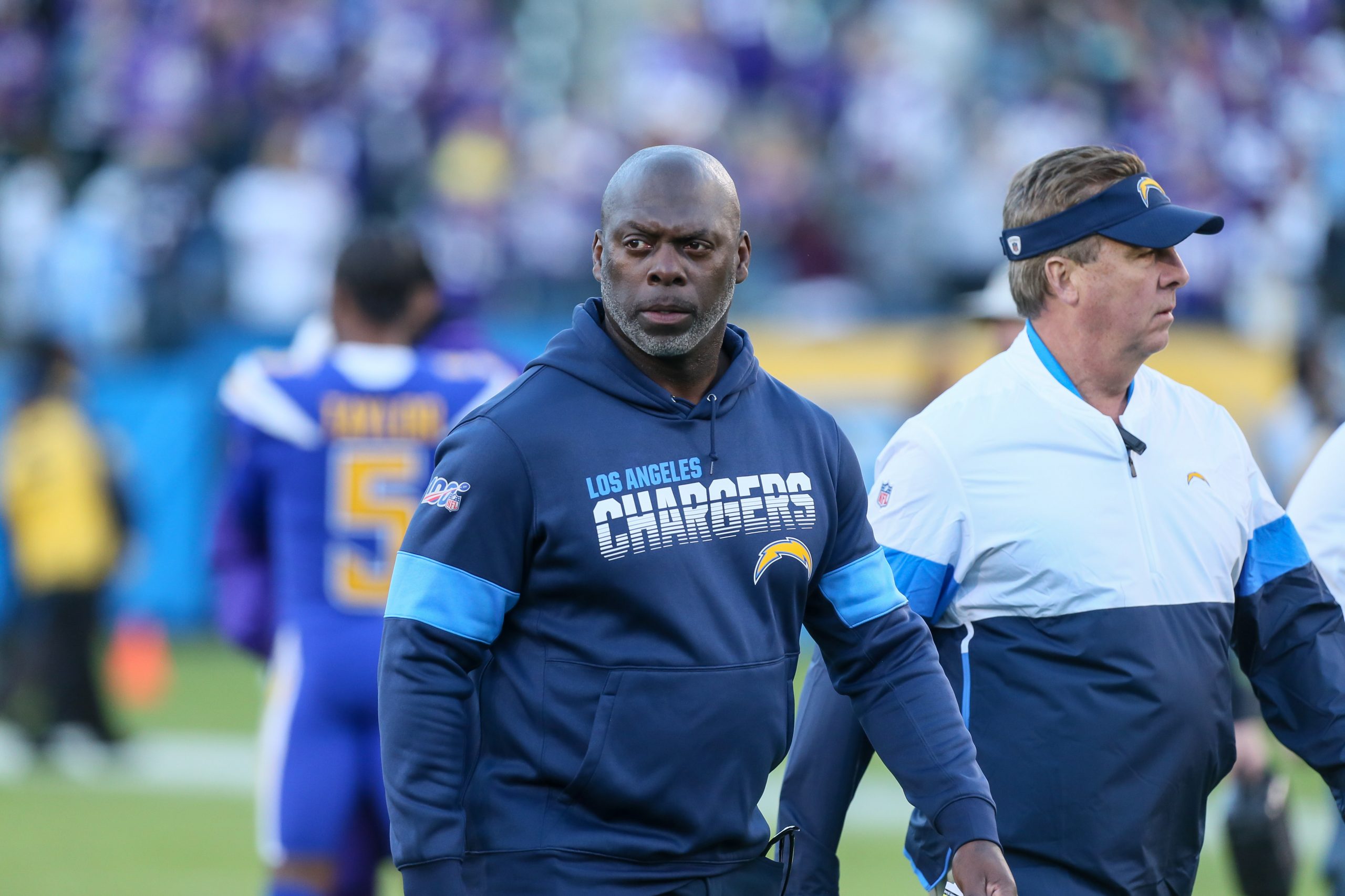 LOS ANGELES, CA - DECEMBER 15: Los Angeles Chargers head coach Anthony Lynn walks off the field during the Minnesota Vik