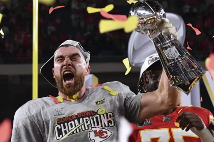 Travis Kelce Kansas City Chiefs