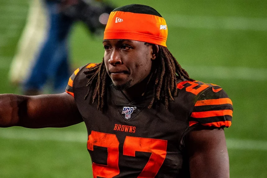 1280px-Kareem_Hunt_(49093923756)