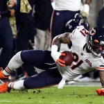 November 17, 2019 Los Angeles, CA.Chicago Bears strong safety Ha Ha Clinton-Dix 21 recovers the fumble from Los Angeles