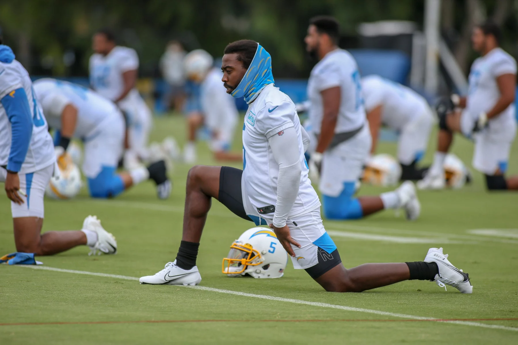 COSTA MESA, CA - AUGUST 31: Los Angeles Chargers quarterback Tyrod Taylor 5 during the Los Angeles Chargers training cam