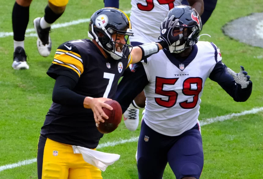 September 27th, 2020: Ben Roethlisberger 7 during the Pittsburgh Steelers vs Houston Texans game at Heinz Field in Pitt