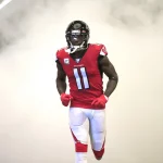 ATLANTA, GA - NOVEMBER 24: Julio Jones (11) of the Atlanta Falcons enters the field for the NFL, American Football Herre