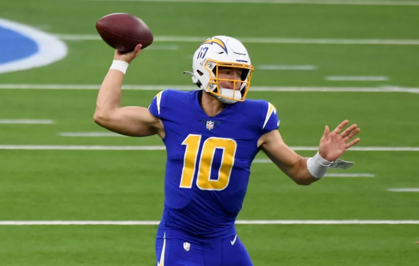 December 13, 2020, Inglewood, California, USA: Quarterback Justin Herbert 10 of the Los Angeles Chargers passes against