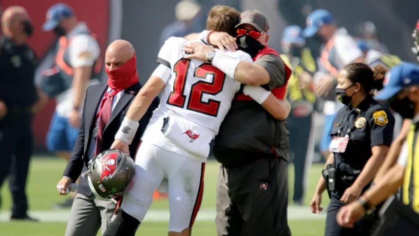 January 27, 2021, USA: It hasn t been all hugs and grins for Tom Brady and Bruce Arians this season, but that s part of