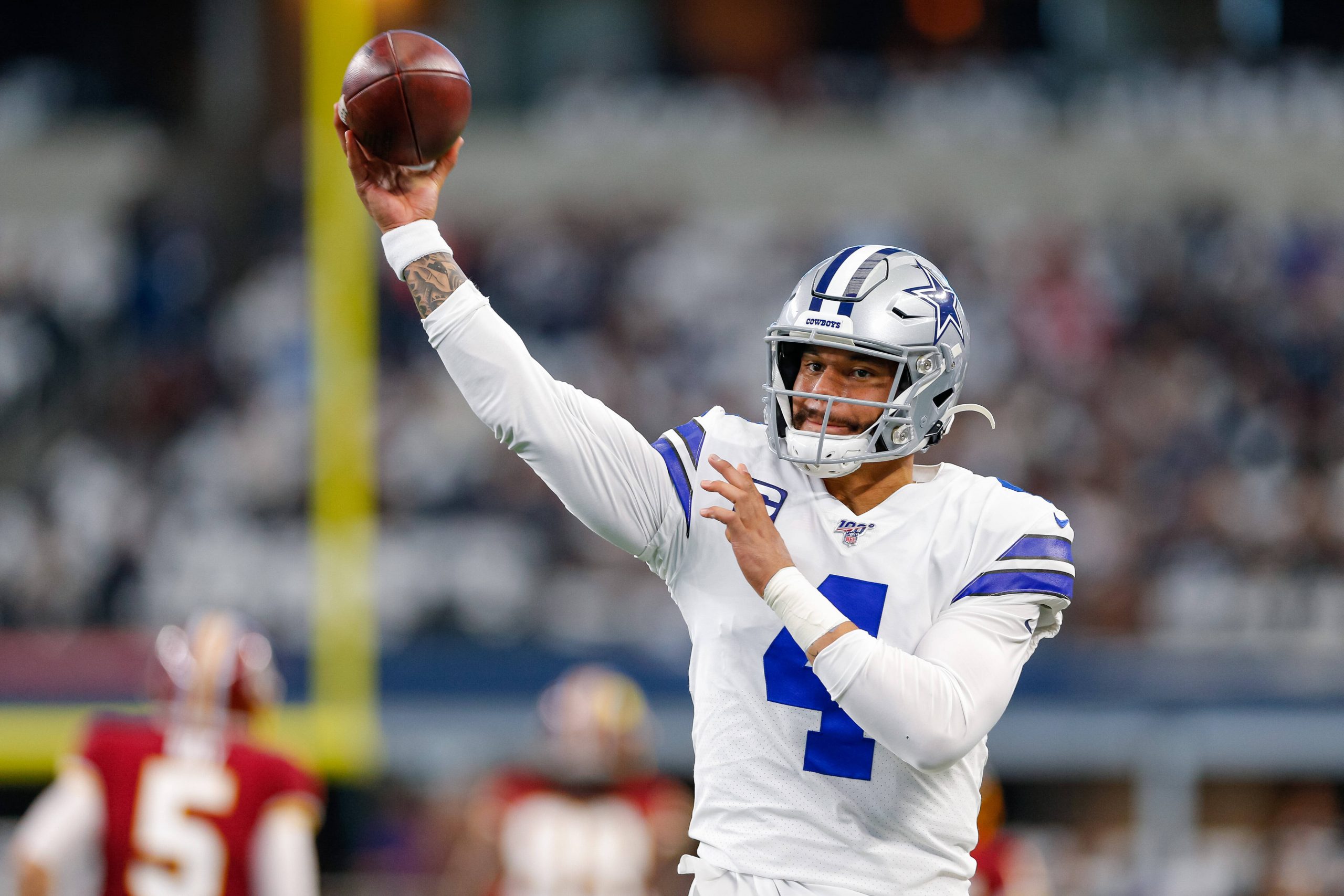 ARLINGTON, TX - DECEMBER 29: Dallas Cowboys Quarterback Dak Prescott (4) warms up prior to the NFC East game between the