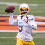 CINCINNATI, OH - SEPTEMBER 13: Los Angeles Chargers quarterback Tyrod Taylor (5) passes the ball during the game against