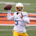 CINCINNATI, OH - SEPTEMBER 13: Los Angeles Chargers quarterback Tyrod Taylor (5) passes the ball during the game against