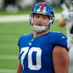 EAST RUTHERFORD, NJ - NOVEMBER 15: New York Giants offensive guard Kevin Zeitler (70) looks on during the game between t