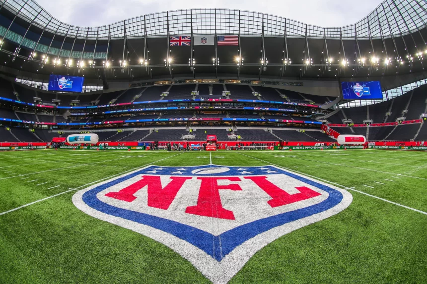 Football - 2019 NFL, American Football Herren, USA London Games : Carolina Panthers at Tampa Bay Buccaneers at 13.10.201