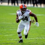 November 29, 2020, Jacksonville, Florida, USA: Cleveland Browns running back NICK CHUBB (24) races to the edge in the fo