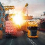 Eine lebhafte Hafenszene bei Sonnenuntergang, in der ein großer Kran einen Frachtcontainer anhebt. Links sind gestapelte Container zu sehen, rechts steht ein LKW. Der Himmel ist in Orange- und Rosatönen getaucht und wirft einen warmen Schein auf die geschäftige Industrielandschaft. Diese Beschreibung wurde mit der FootballR KI automatisch generiert.