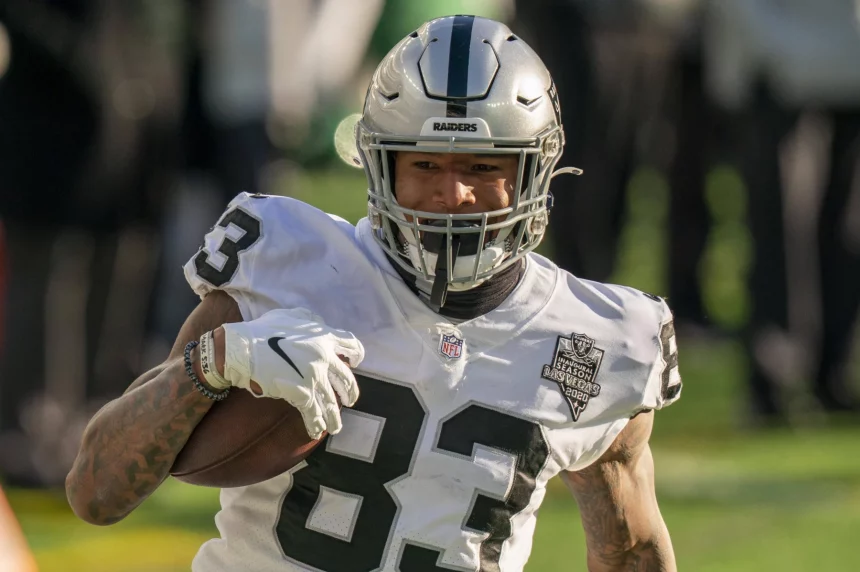 December 6, 2020, Las Vegas Raiders tight end Darren Waller (83) with the touchdown during the NFL, American Football He