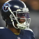 INGLEWOOD, CA - NOVEMBER 07: Tennessee Titans Wide Receiver Julio Jones (2) warms up during an NFL, American Football He