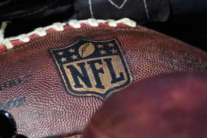 SANTA CLARA CA NOVEMBER 05 A detailed view of the NFL American Football Herren USA Crest is seen