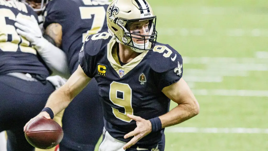 November 15, 2020, New Orleans, LOUISIANA, U.S: New Orleans Saints quarterback Drew Brees looks to pass against the San