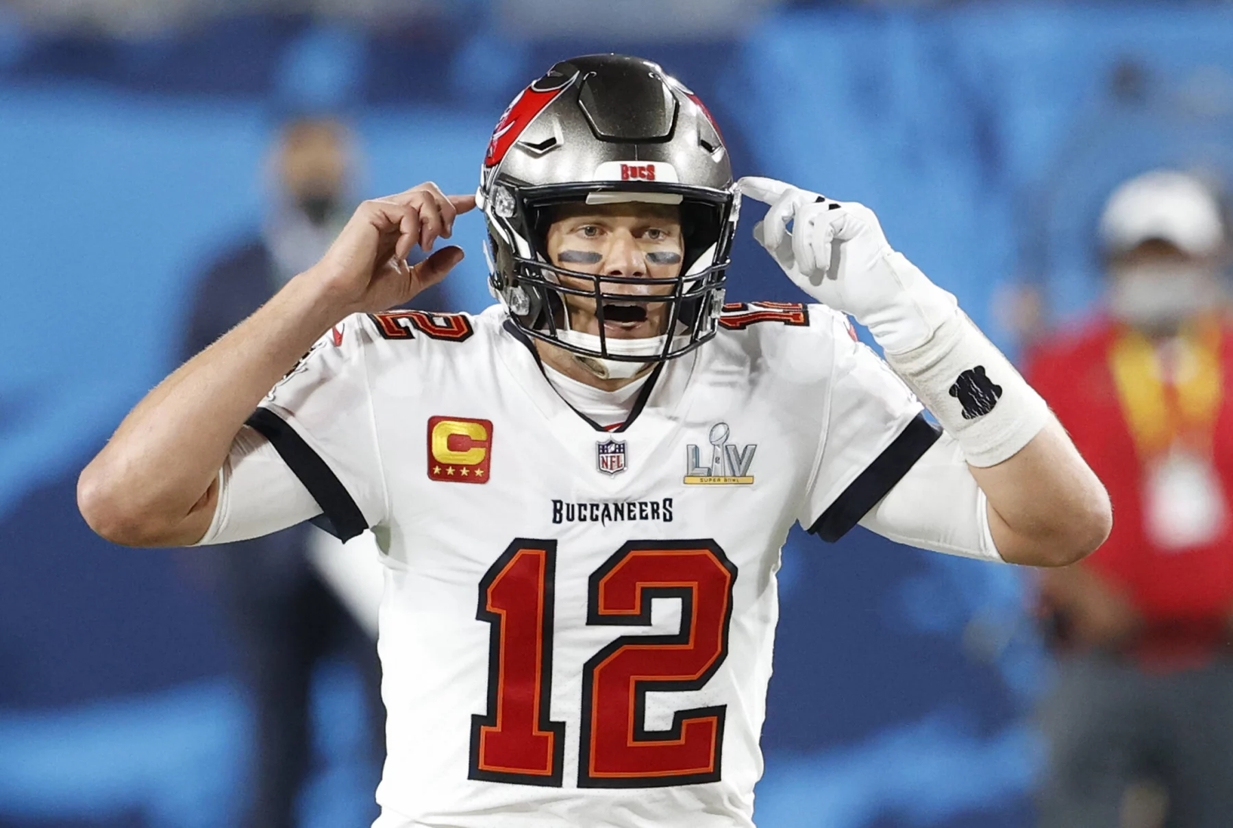 Tampa Bay Buccaneers quarterback Tom Brady (12) calls an audible during the third quarter of Super Bowl LV against the K
