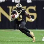 NEW ORLEANS, LA - NOVEMBER 07: New Orleans Saints running back Alvin Kamara (41) cuts back to the middle during first h