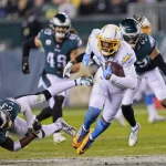 PHILADELPHIA, PA - NOVEMBER 07: Los Angeles Chargers wide receiver Keenan Allen (13) breaks a Philadelphia Eagles Safety