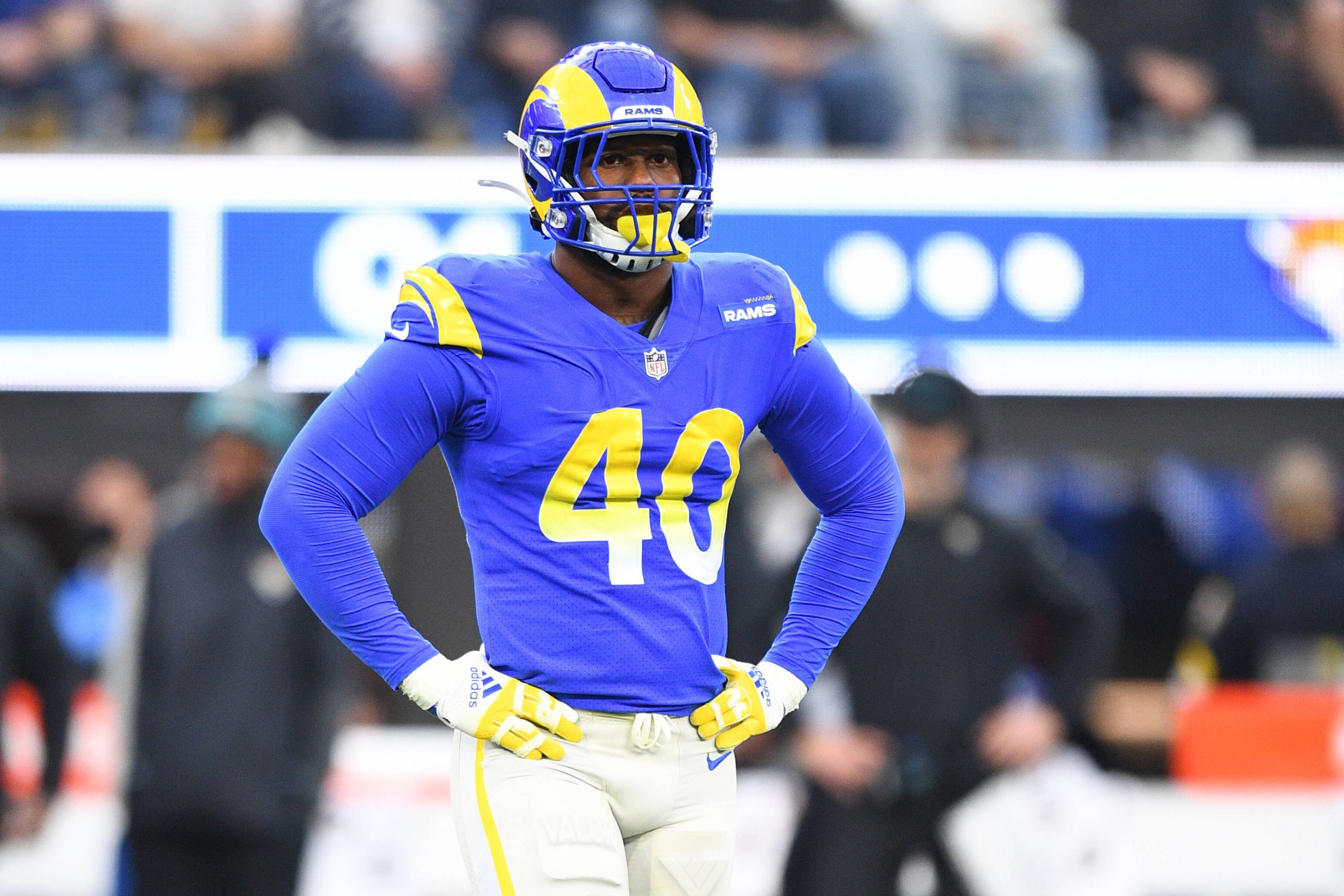 INGLEWOOD, CA - DECEMBER 05: Los Angeles Rams Linebacker Von Miller (40) looks on during the NFL, American Football Herr