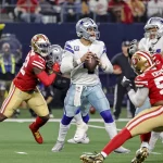 NFL im FreeTV - Dallas Cowboys quarterback Dak Prescott (4) looks downfield for an open receiver during the