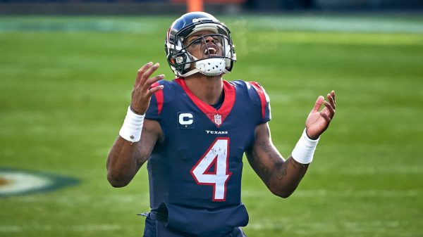 CHICAGO, IL - DECEMBER 13: Houston Texans quarterback Deshaun Watson (4) reacts after a play in action during a game bet