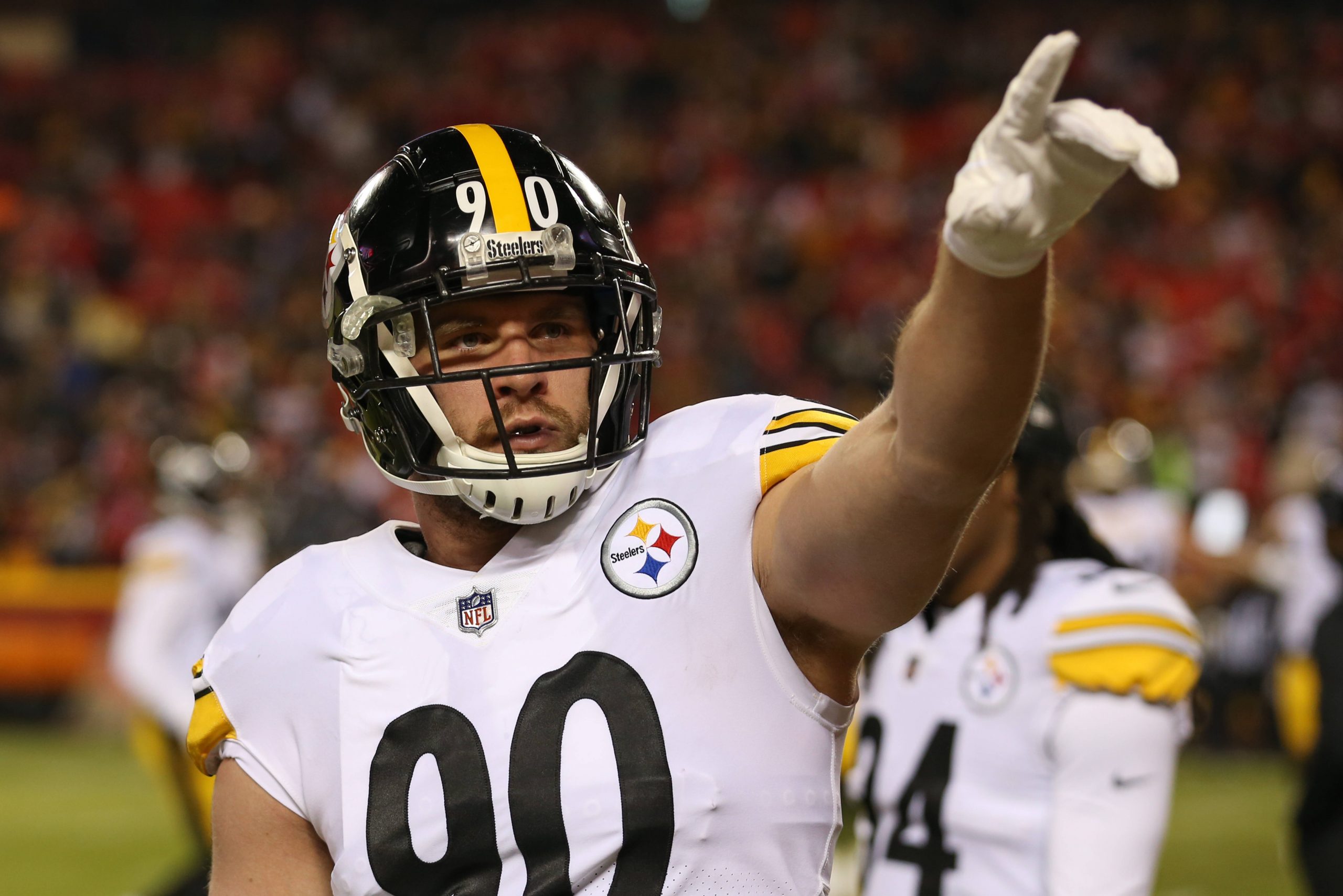 KANSAS CITY, MO - JANUARY 16: Pittsburgh Steelers outside linebacker T.J. Watt (90) points to fans before an AFC wild c