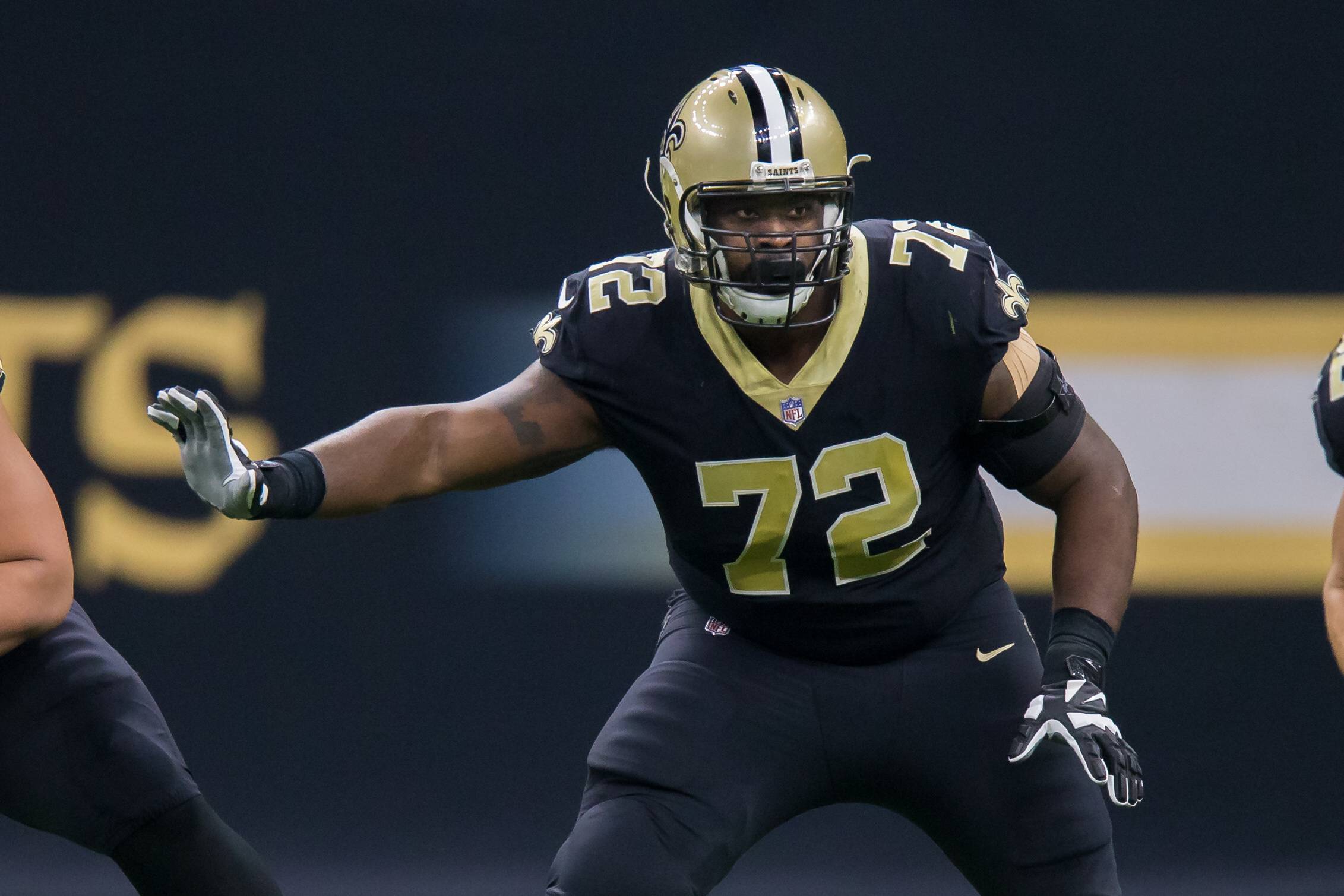 NEW ORLEANS, LA. - NOVEMBER 19: New Orleans Saints offensive tackle Terron Armstead (72) against Washington Redskins on November 19, 2017 at the Mercedes-Benz Superdome in New Orleans, LA. New Orleans Saints won 34-31. (Photo by Stephen Lew/Icon Sportswire) NFL American Football Herren USA NOV 19 Redskins at Saints PUBLICATIONxINxGERxSUIxAUTxHUNxRUSxSWExNORxDENxONLY Icon171119104