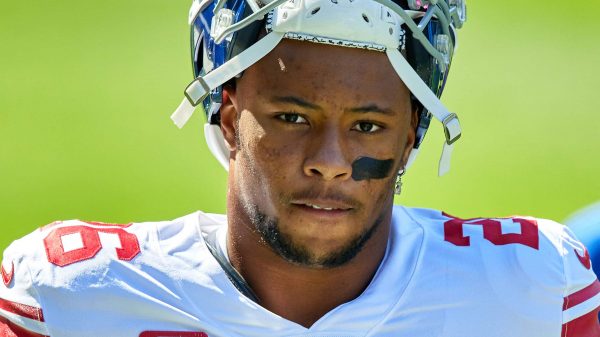 CHICAGO, IL - SEPTEMBER 20: New York Giants running back Saquon Barkley (26) looks on in action during a game between th