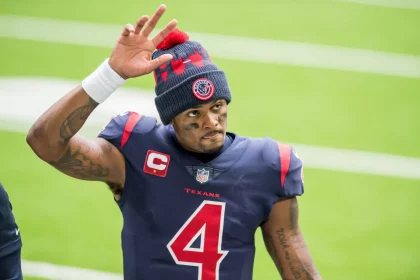 December 27, 2020: Houston Texans quarterback Deshaun Watson (4) leaves the field after an NFL, American Football Herren