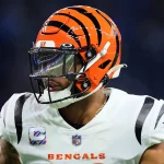 Cincinnati Bengals vs Detroit Lions Cincinnati Bengals free safety Jessie Bates 30 warms up prior to an NFL, American Football Herren, USA football game between the Detroit Lions and the Cincinnati Bengals in Detroit, Michigan USA, on Sunday, October 17, 2021. Detroit Michigan United States lemus-cincinna211017_npTrh PUBLICATIONxNOTxINxFRA Copyright: xAmyxLemusx