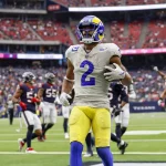 HOUSTON, TX - OCTOBER 31: Los Angeles Rams wide receiver Robert Woods 2 runs for a touchdown during a game between the Los Angeles Rams and the Houston Texans at NRG Stadium on October 31, 2021 in Houston, Texas. Photo by Jordon Kelly/Icon Sportswire NFL, American Football Herren, USA OCT 31 Rams at Texans Icon21110313297