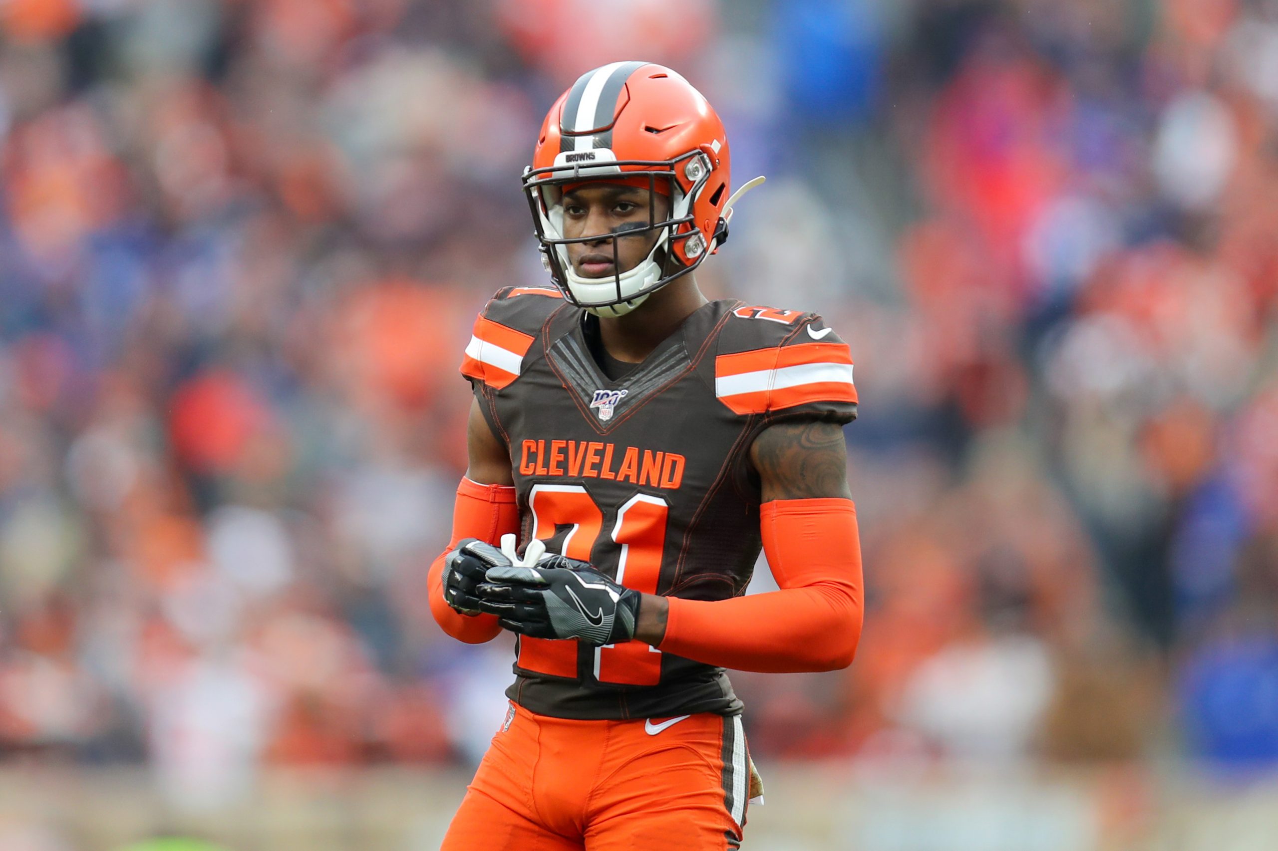 CLEVELAND, OH - NOVEMBER 10: Cleveland Browns cornerback Denzel Ward 21 on the field during the fourth quarter of the National Football League game between the Buffalo Bills and Cleveland Browns on November 10, 2019, at FirstEnergy Stadium in Cleveland, OH. Photo by Frank Jansky/Icon Sportswire NFL, American Football Herren, USA NOV 10 Bills at Browns PUBLICATIONxINxGERxSUIxAUTxHUNxRUSxSWExNORxDENxONLY Icon191110140