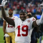 INGLEWOOD, CA - JANUARY 09: San Francisco 49ers wide receiver Deebo Samuel 19 celebrates during an NFL, American Football Herren, USA game between the San Francisco 49ers and the Los Angeles Rams on January 9, 2022, at SoFi Stadium in Inglewood, CA. Photo by Jevone Moore/Icon Sportswire NFL: JAN 09 49ers at Rams Icon2201091709