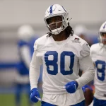 INDIANAPOLIS, IN - MAY 25: Indianapolis Colts tight end Jelani Woods 80 runs through a drill during the Indianapolis Colts OTA offseason workouts on May 25, 2022 at the Indiana Farm Bureau Football Center in Indianapolis, IN. Photo by Zach Bolinger/Icon Sportswire NFL, American Football Herren, USA MAY 25 Indianapolis Colts OTA Offseason Workouts Icon2205251509