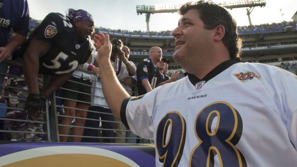 June 22, 2022: Tony Siragusa, the wisecracking wall of flesh known as oeGoose who anchored the middle of a record-setting Ravens defense during the team s first Super Bowl run, died Wednesday, a team spokesman said. He was 55. - ZUMAm67_ 0161376037st Copyright: xKarlxMertonxFerronx