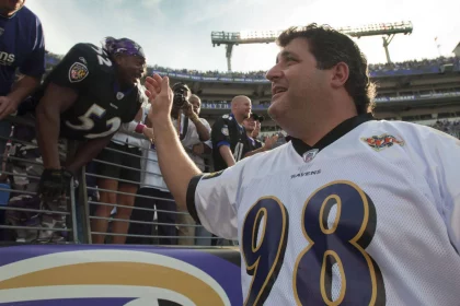 June 22, 2022: Tony Siragusa, the wisecracking wall of flesh known as oeGoose who anchored the middle of a record-setting Ravens defense during the team s first Super Bowl run, died Wednesday, a team spokesman said. He was 55. - ZUMAm67_ 0161376037st Copyright: xKarlxMertonxFerronx