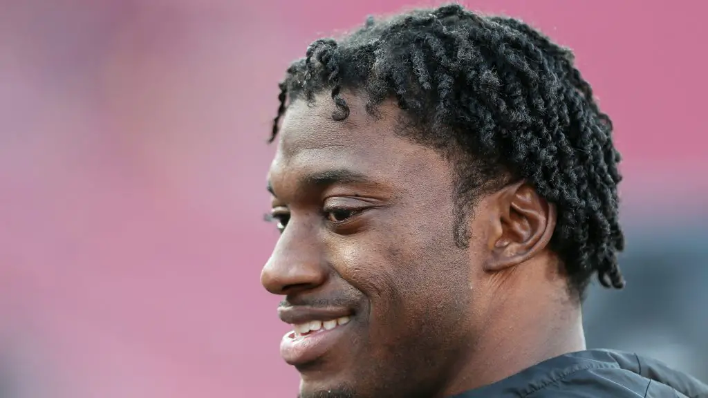 LOS ANGELES, CA - NOVEMBER 25: Baltimore Ravens quarterback Robert Griffin III 3 before the Baltimore Ravens vs Los Angeles Rams football game on November 25, 2019, at the Los Angeles Memorial Coliseum in Los Angeles, CA. Photo by Jevone Moore/Icon Sportswire NFL, American Football Herren, USA NOV 25 Ravens at Rams PUBLICATIONxINxGERxSUIxAUTxHUNxRUSxSWExNORxDENxONLY Icon191125023