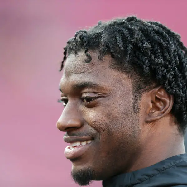 LOS ANGELES, CA - NOVEMBER 25: Baltimore Ravens quarterback Robert Griffin III 3 before the Baltimore Ravens vs Los Angeles Rams football game on November 25, 2019, at the Los Angeles Memorial Coliseum in Los Angeles, CA. Photo by Jevone Moore/Icon Sportswire NFL, American Football Herren, USA NOV 25 Ravens at Rams PUBLICATIONxINxGERxSUIxAUTxHUNxRUSxSWExNORxDENxONLY Icon191125023